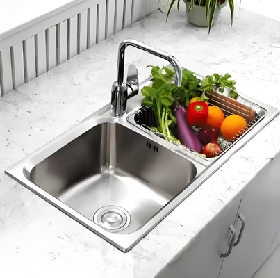Disesuaikan 1500W Otomatis Laser Mesin Las Untuk Sink Clamp Las