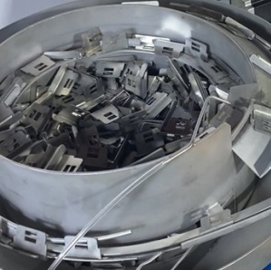 Disesuaikan 1500W Otomatis Mesin Las Laser Pengelasan Sink Clamp Pengelasan