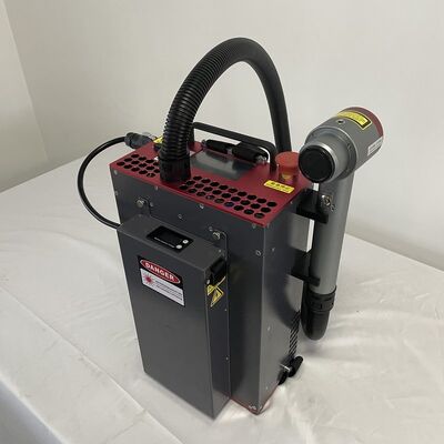Mesin Pembersih Laser Serat Pulsa Portabel Ransel 200W untuk Penghilangan Karat, Cat, dan Minyak